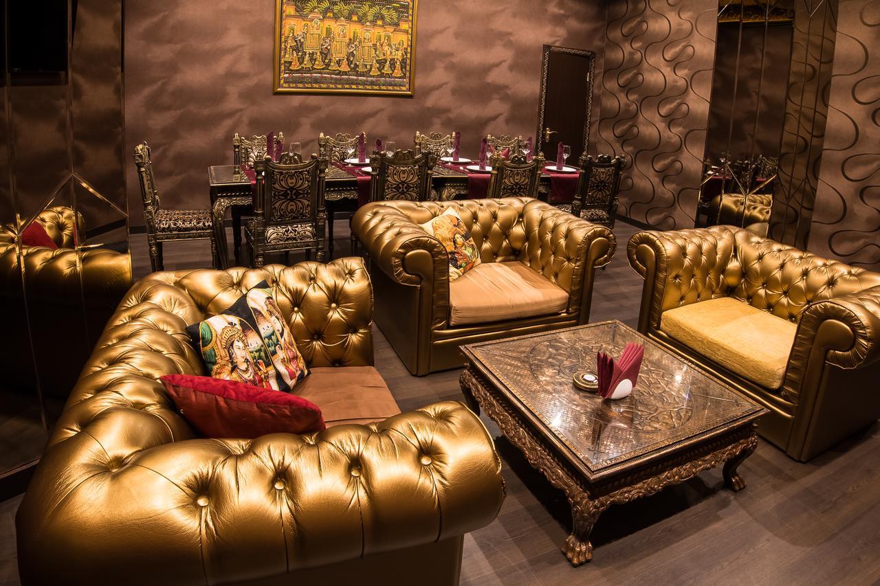 India Palace Hotel Харков Екстериор снимка