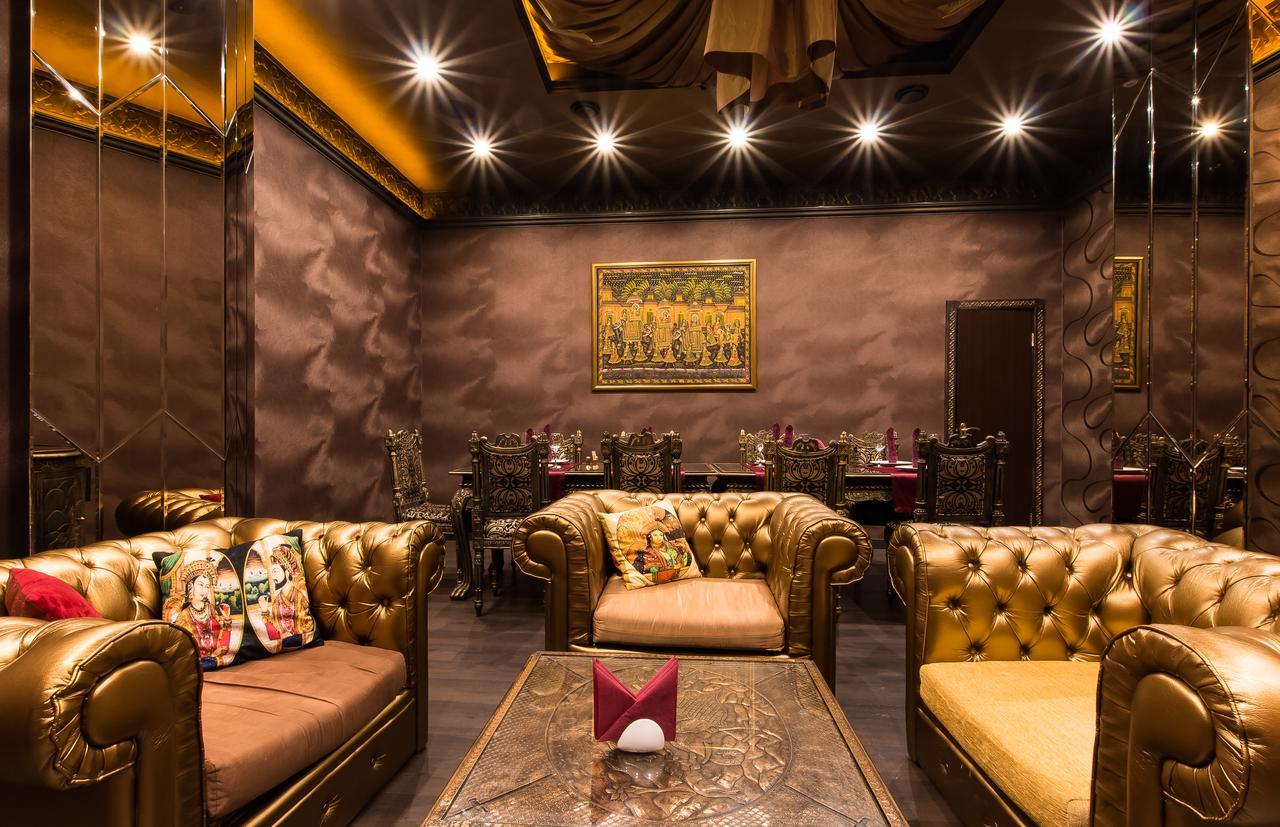 India Palace Hotel Харков Екстериор снимка